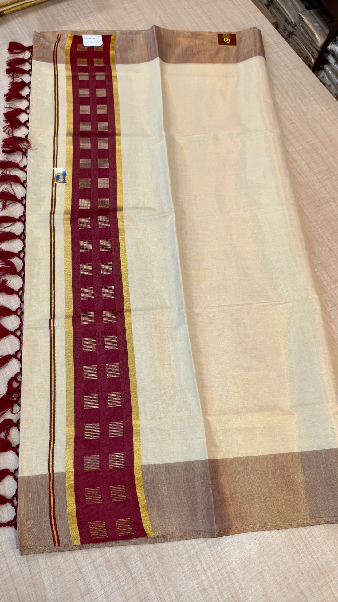 Tissue Kerala Saree|GS94