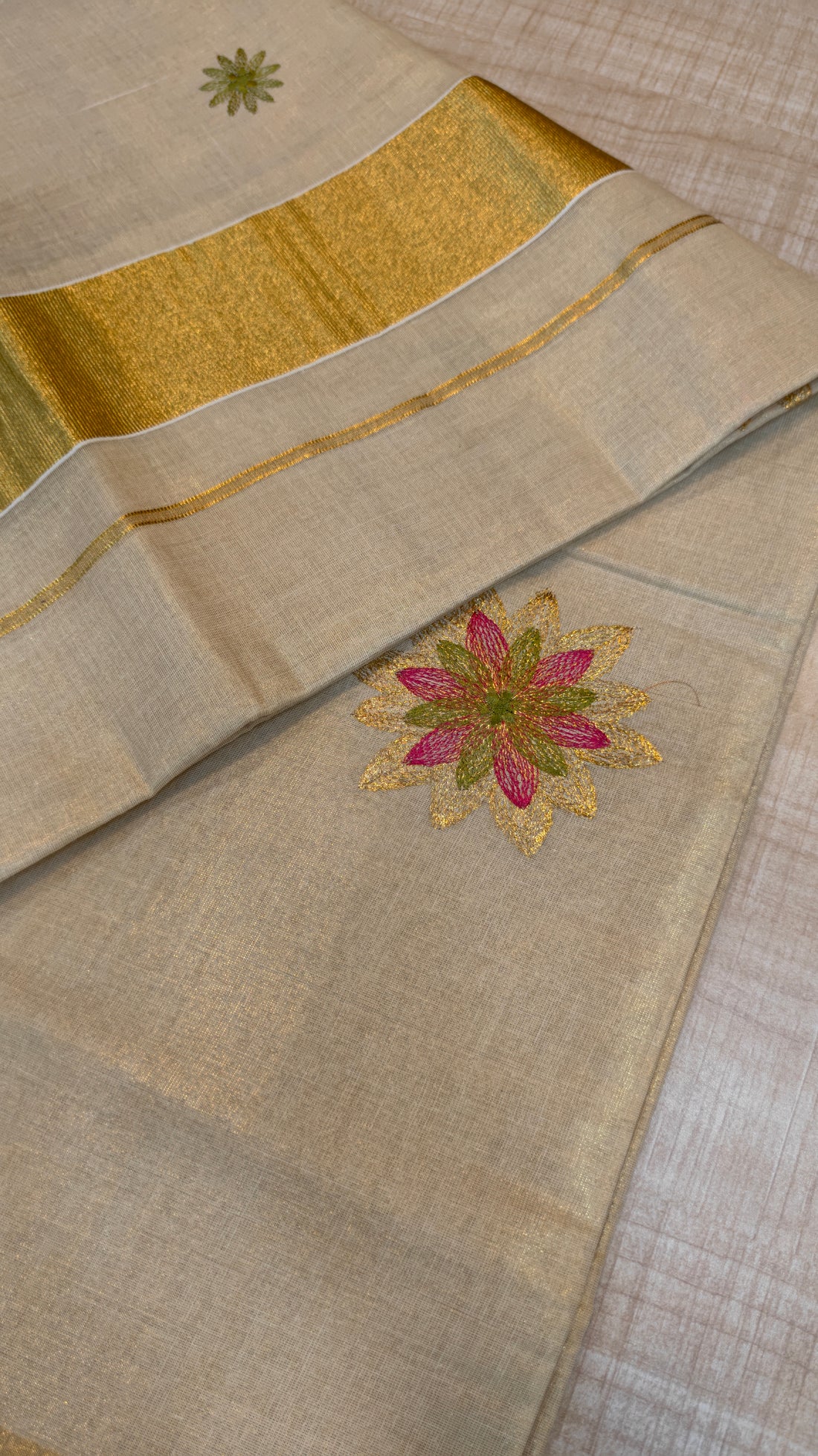 Tissue Kerala Saree| GS258