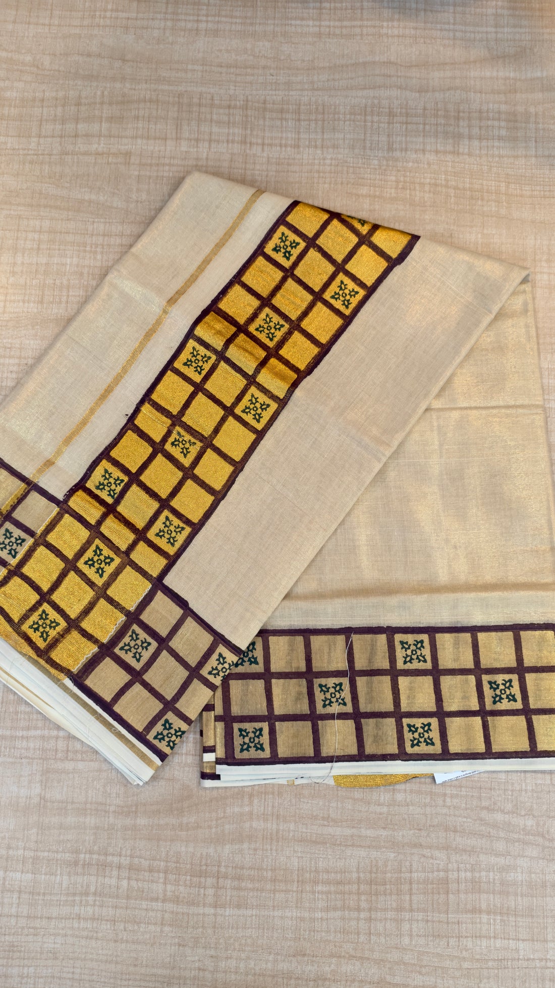 Tissue Kerala Saree|GS246