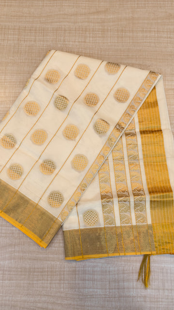 Handloom Finish Kerala Saree | GS501