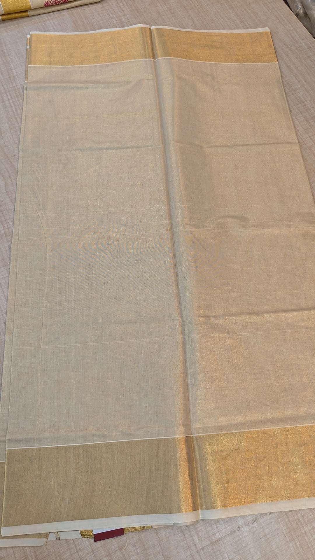 Tissue Kerala Saree | GS69