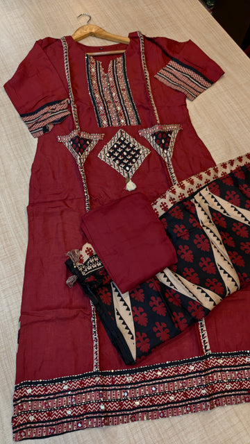 Dola Silk | Ready To Wear | RP302