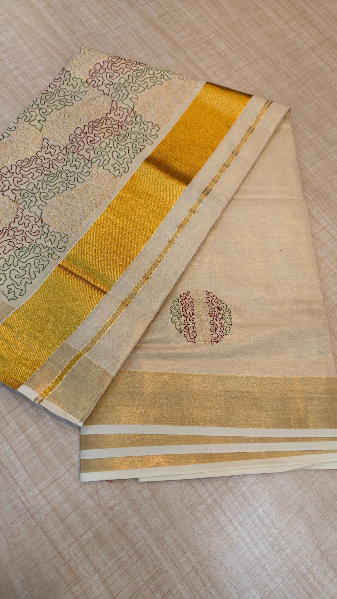 Tissue Kerala Saree | GS465