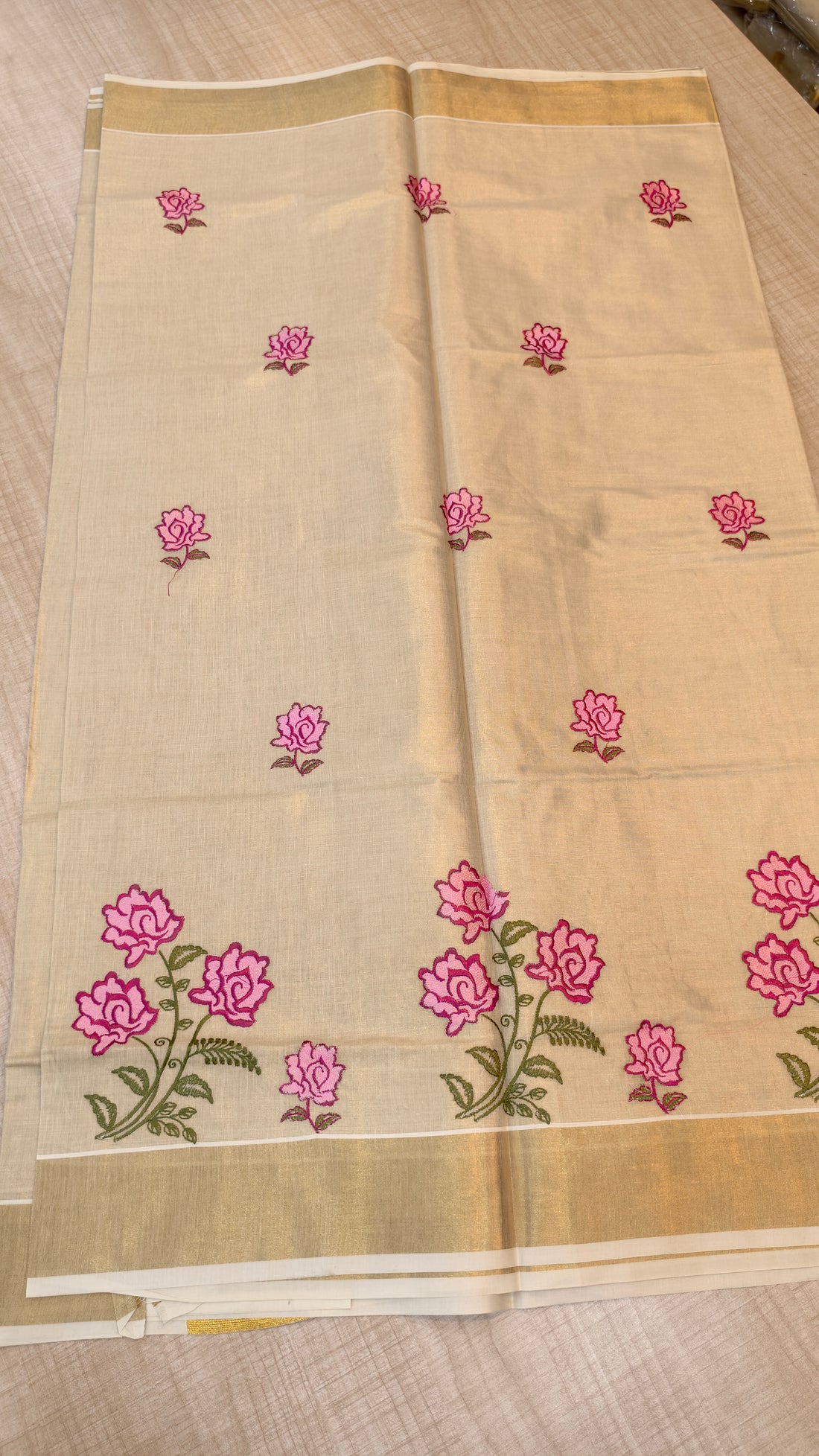 Tissue Kerala Saree | GS408