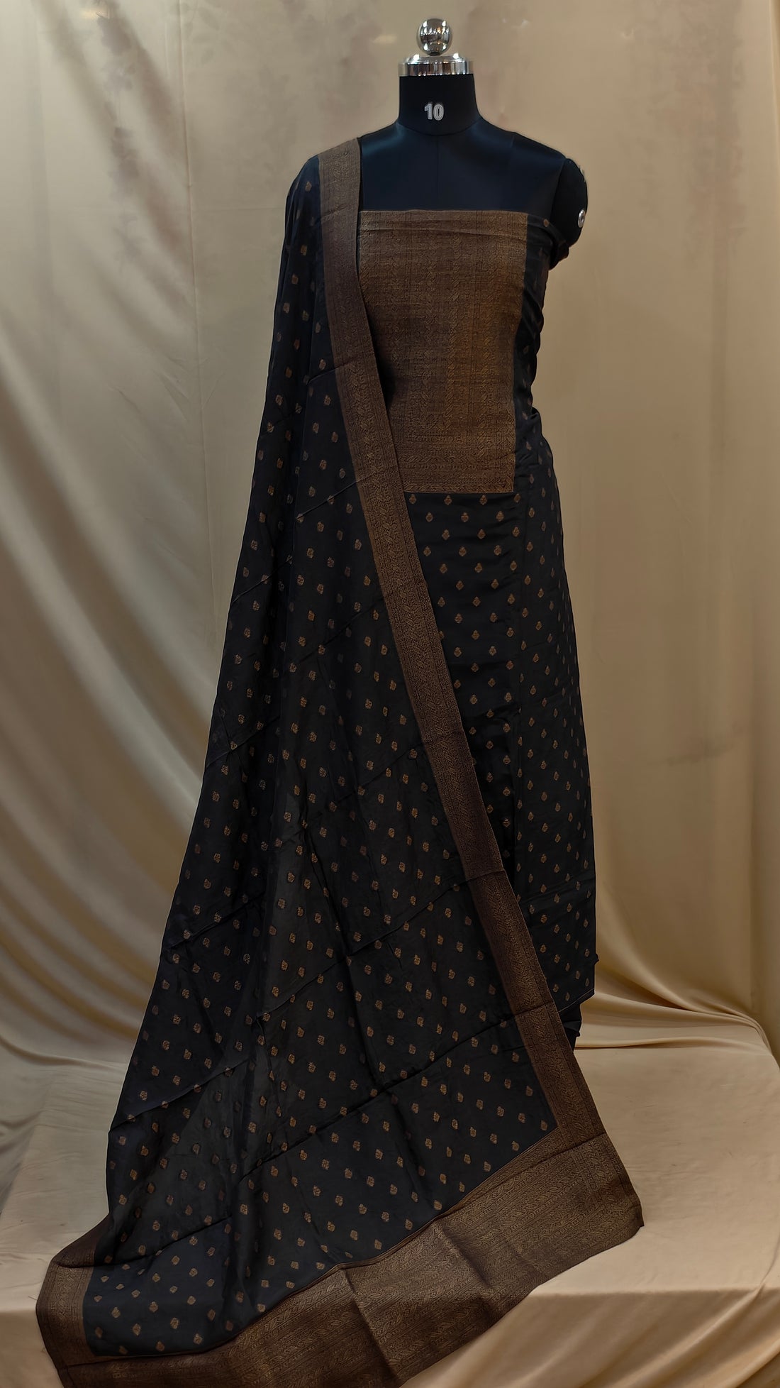 Banarasi Salwar | PC183