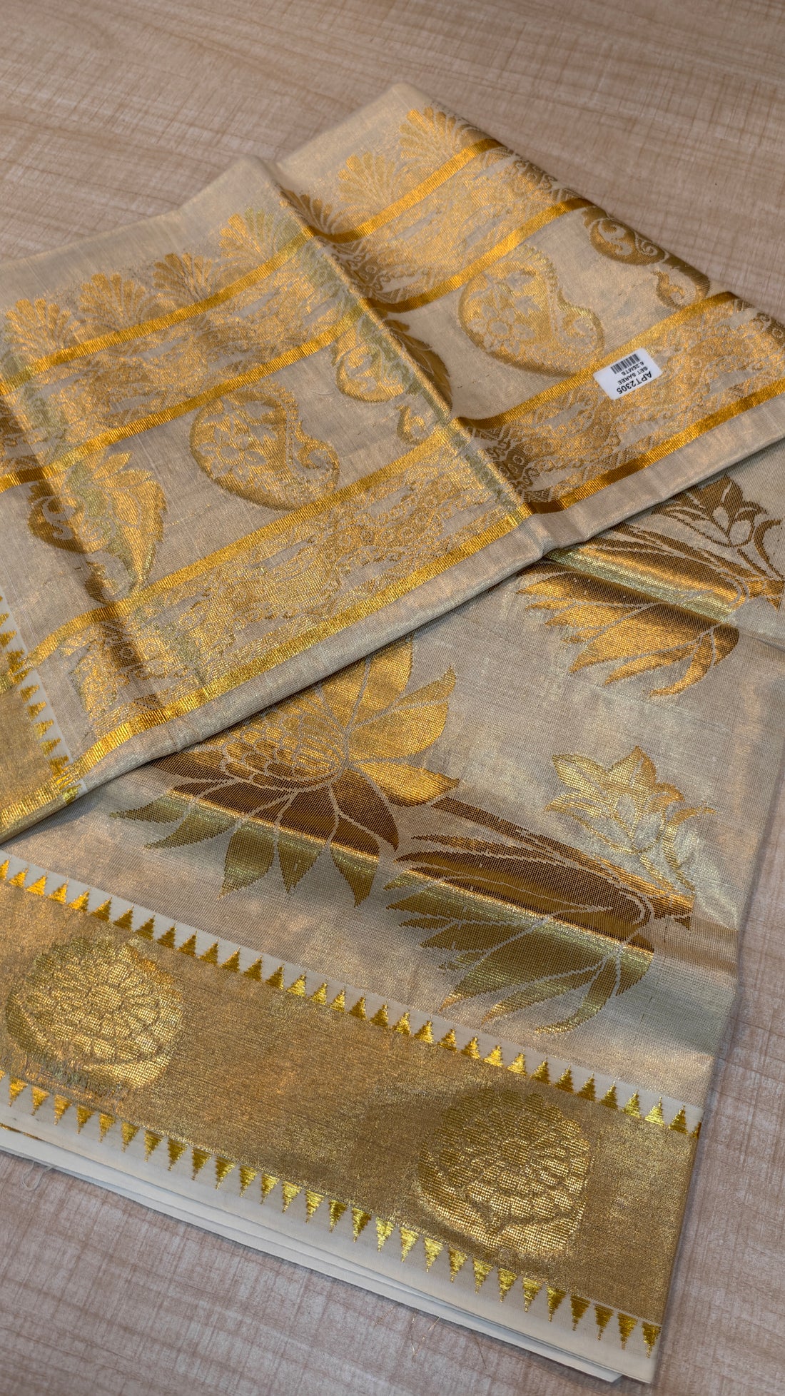 Tissue Kerala Saree | GS391