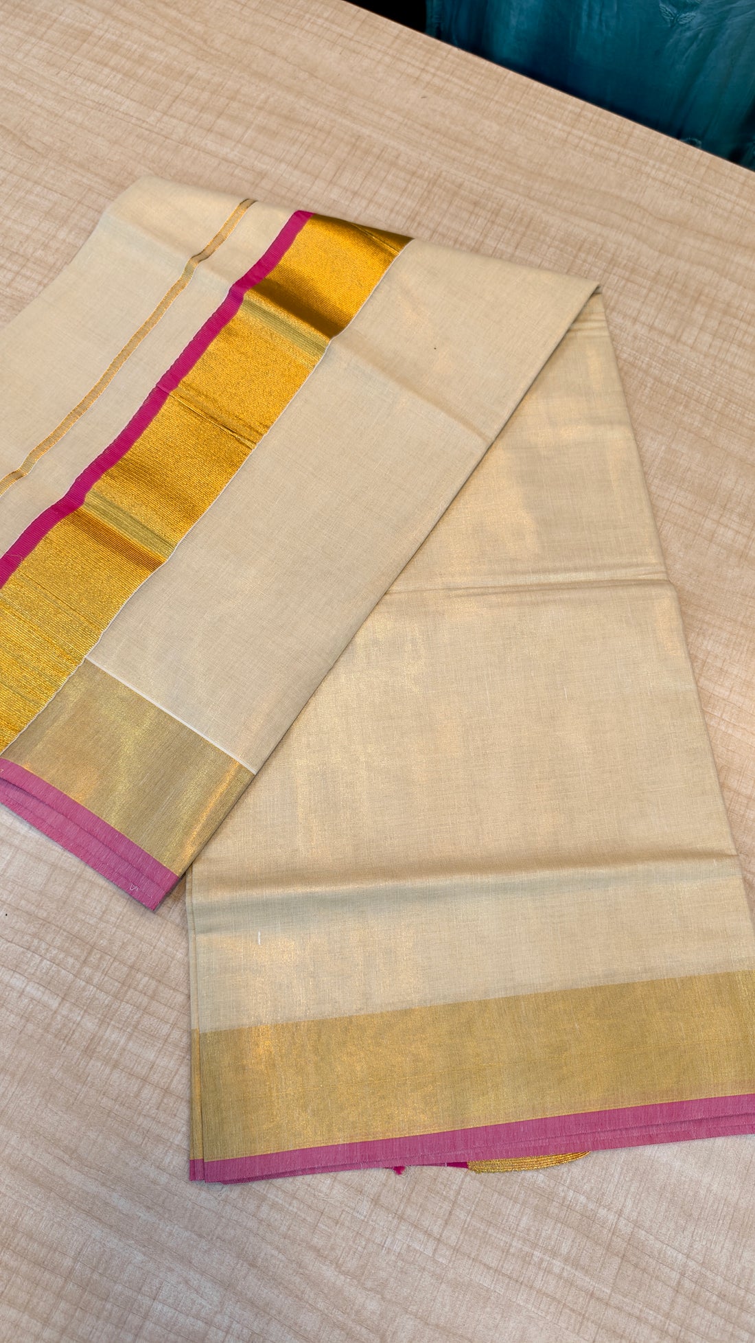 Tissue Kerala Saree | GS352