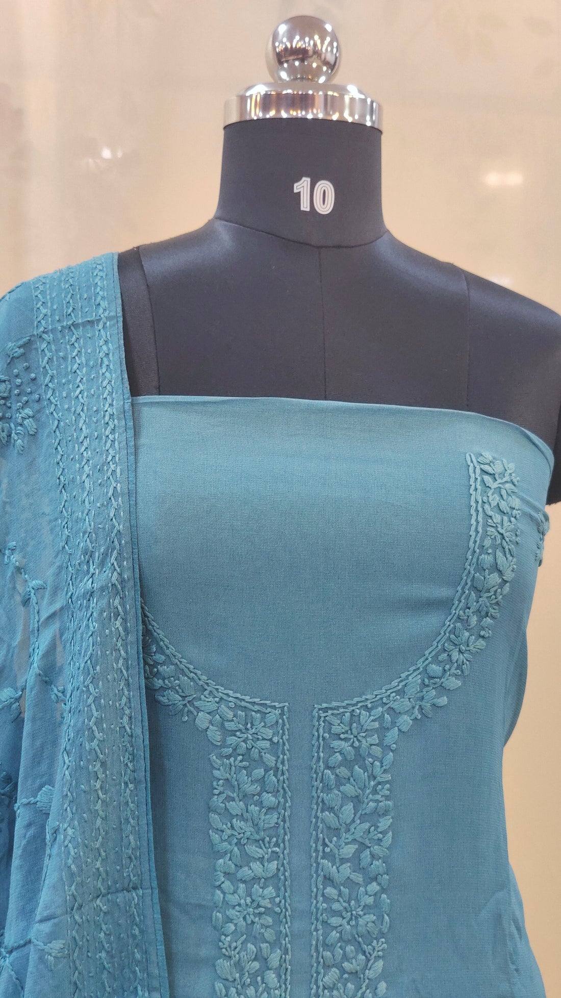 Chikenkari Salwar | PB102