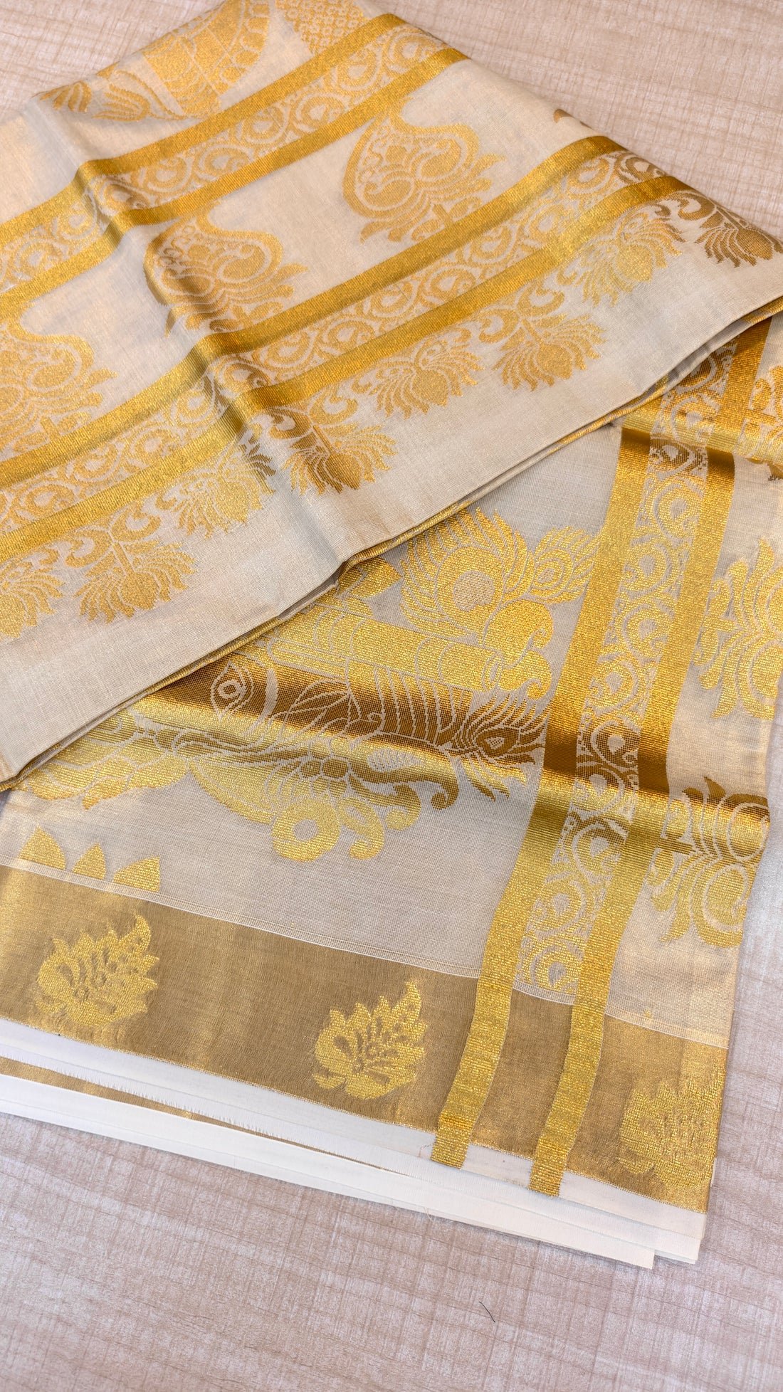 Tissue Kerala Saree | GS390