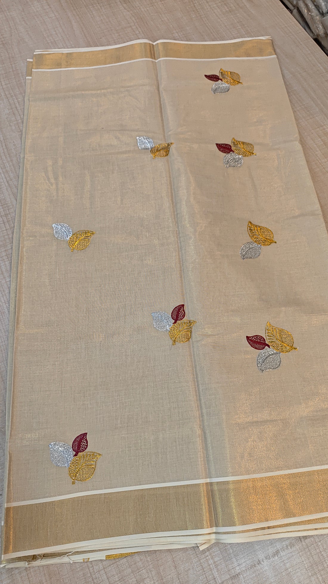 Tissue Kerala Saree | GS54