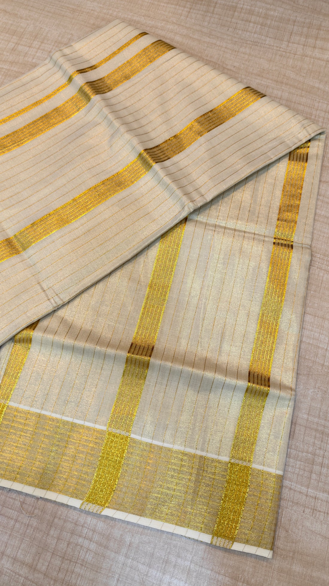Tissue Kerala Saree | GS350