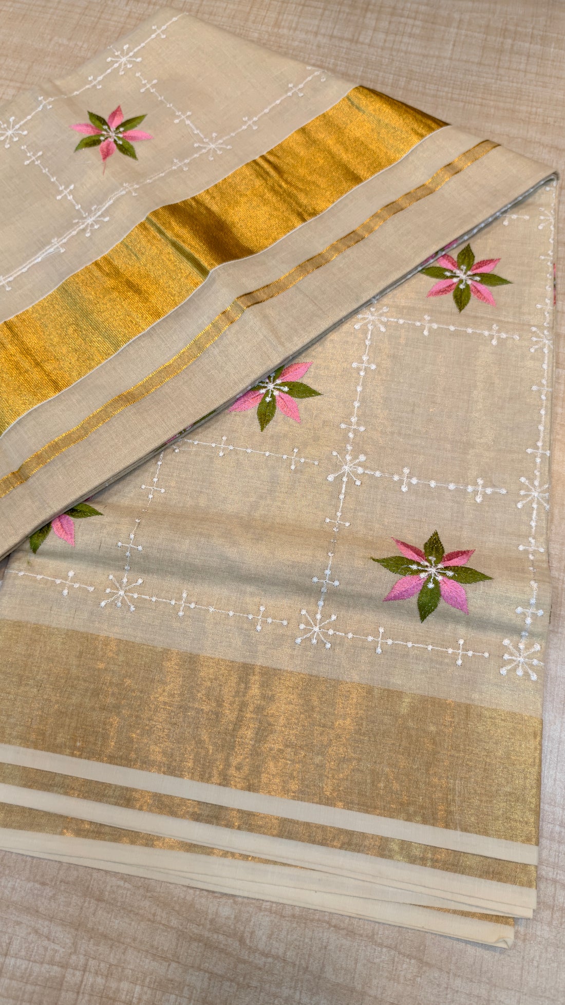 Tissue Kerala Saree | GS406